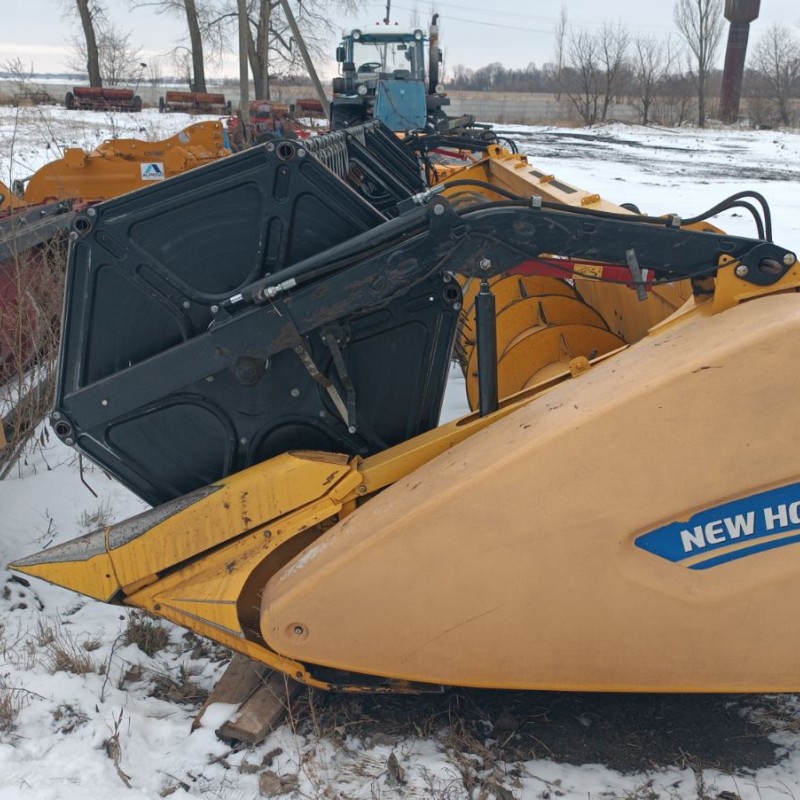 Комбайн зернозбиральний New Holland CX6090