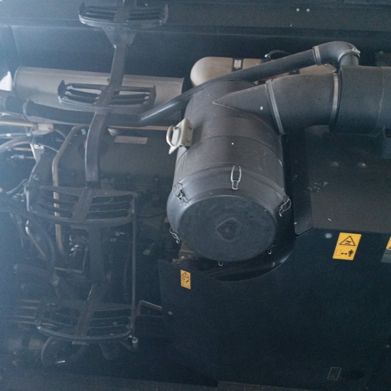 Комбайн зернозбиральний New Holland CX6090